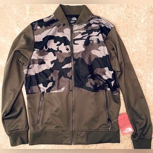 *Brand New(NWTs) North Face Asher Light Bomber Jacket in Men’s M: MSRP $140